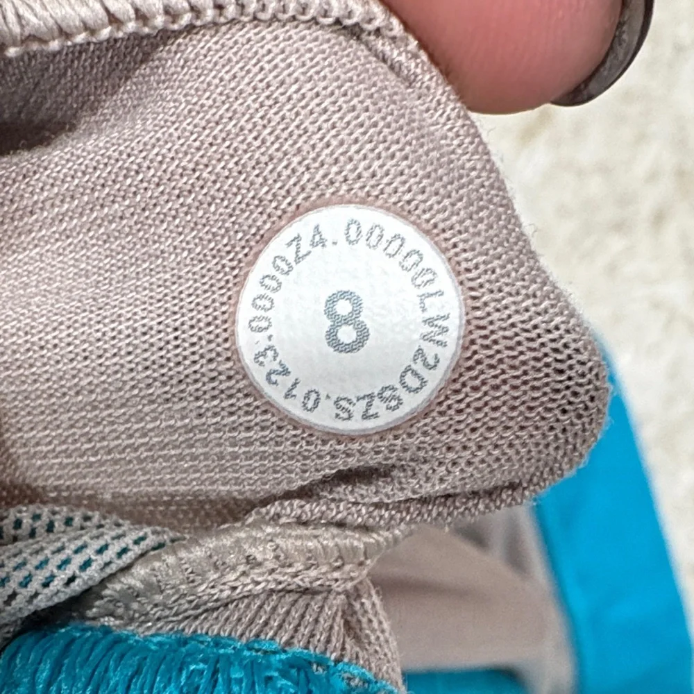 Lululemon Sports Bras. Lot of 2. - Picture 4 of 8